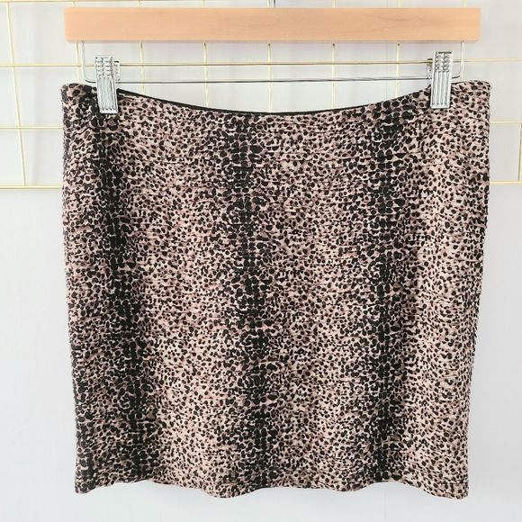 Torn by Ronny Kobo Pleated Leopard Cheetah Print Mini Skirt - Picture 1 of 7